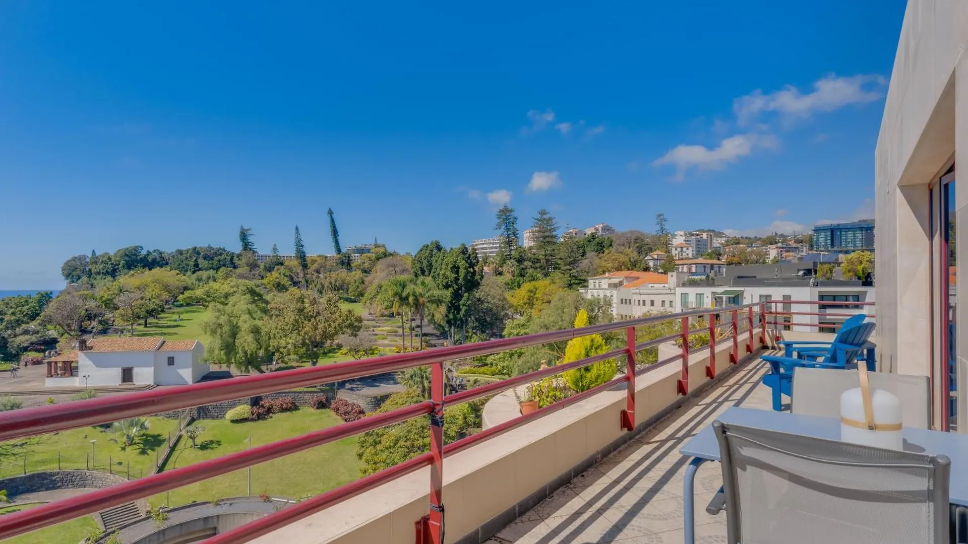 Funchal Marina Bay Apartment